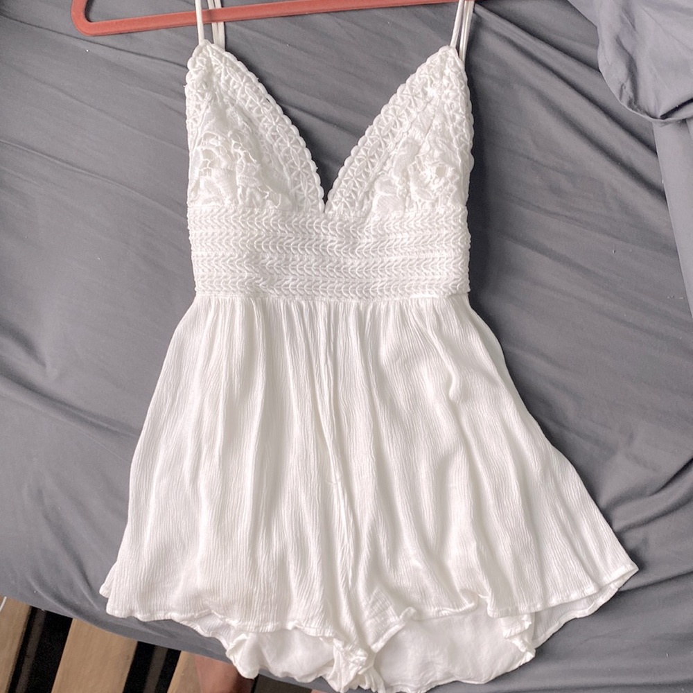 ILLA ILLA white crochet romper, size small, perfect condition